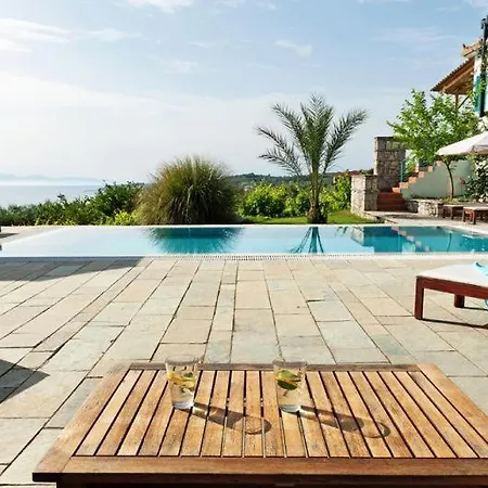 דירה Iconpainter Villas Kómboi