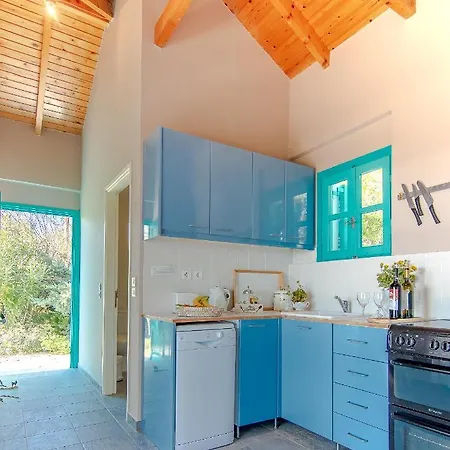 Iconpainter Villas * Kómboi